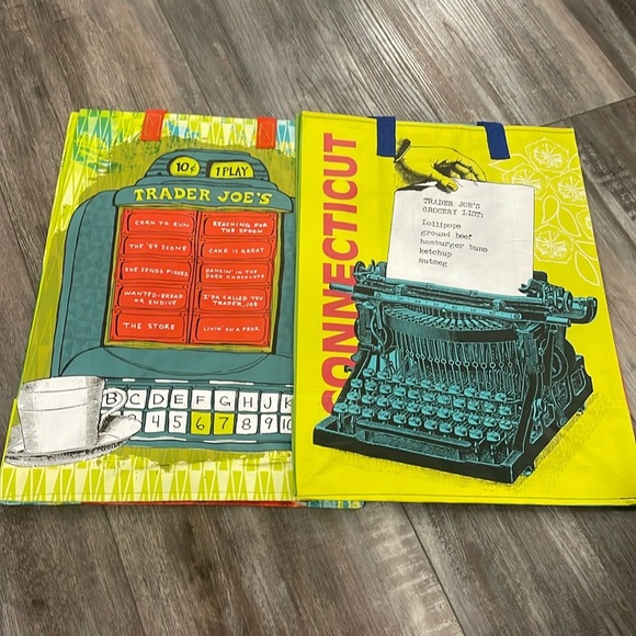 Trader Joe’s mystery reusable bags Tri State NJ and CT NEW - Picture 1 of 3